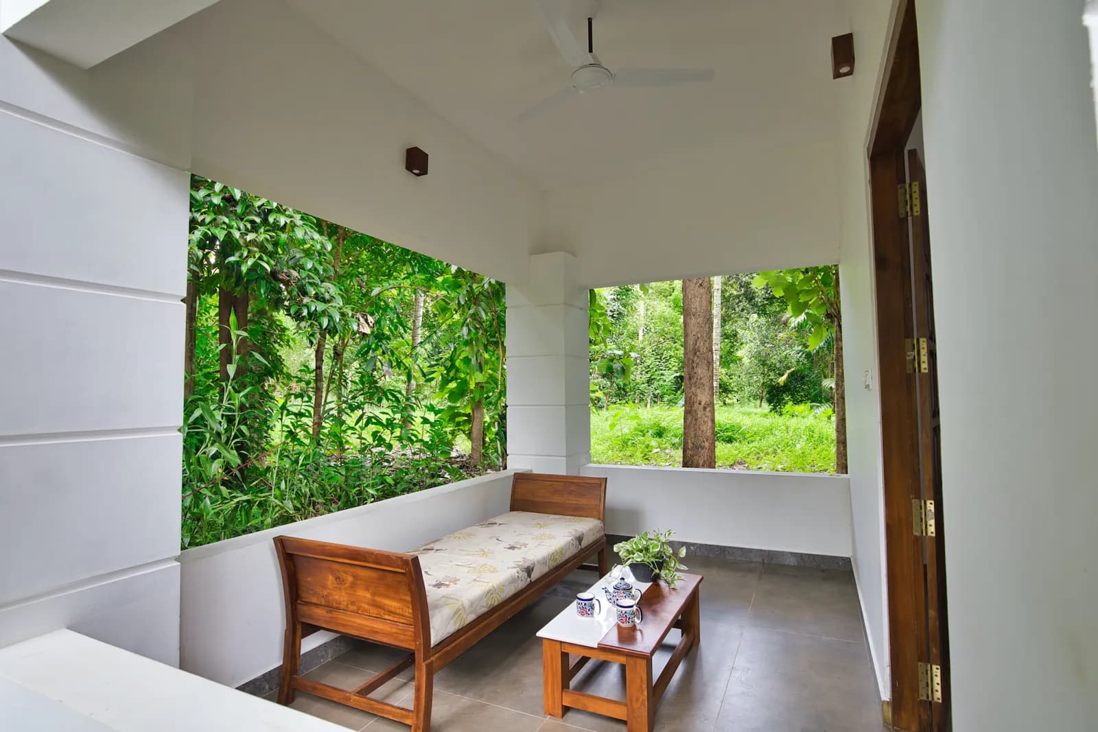 Grand Cottages
